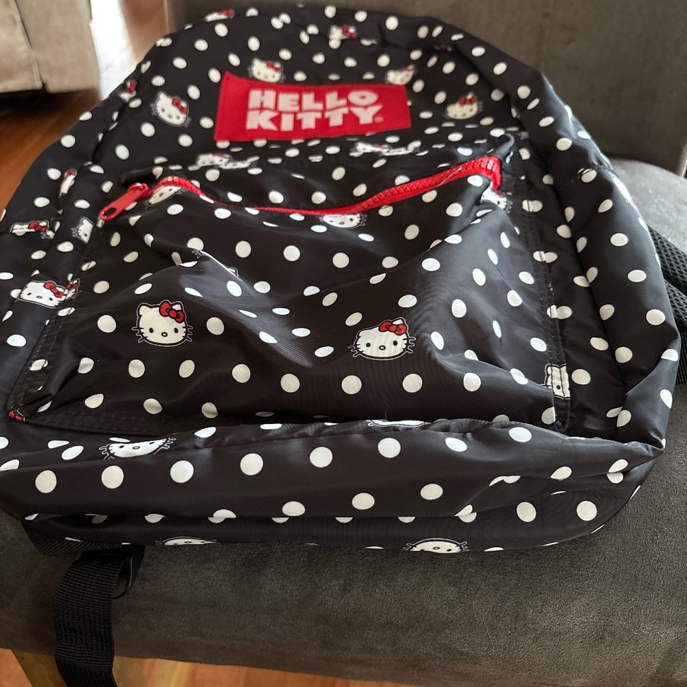 Hello Kitty Polka Dot Classic Backpack Blk/White/ Red KS1 - Picture 6 of 7
